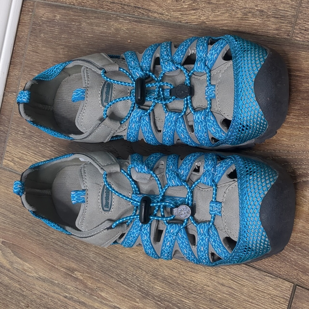 Northside Women's grey blue water hiking shoes lace toggle NEAR NEW Size 8 - Picture 4 of 7